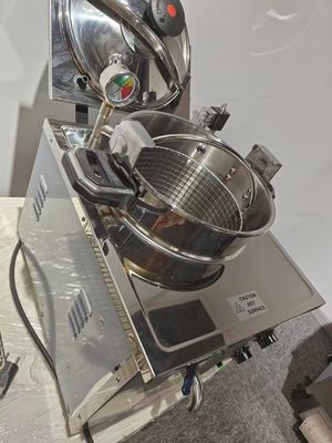 기계 패널 16L 3KW 220V/110V 치킨 익스프레스 테이블 최고 압력 프라이어