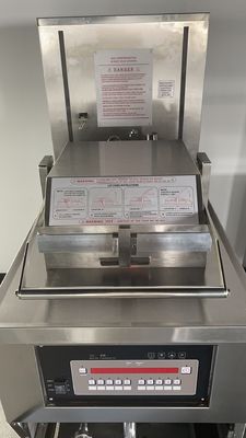 PFE-5910 8HD 전기 17KW 380V 55L 5 프라이 트레이 큰 생산성 브러스터 치킨 압력 프라이어