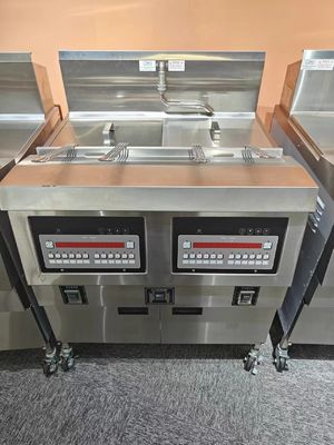 220V 디지털 컴퓨터 패널 두 냄비 네 바구니 열어 필터레이션과 함께 딥 프라이어
