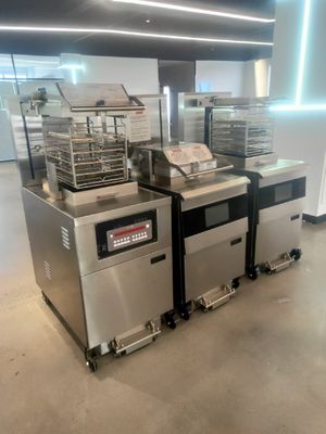 높은 생산성 스마트 터치 패널 PFE-2000 55L 용량 및 17KW 전력 전기 압력 프라이어