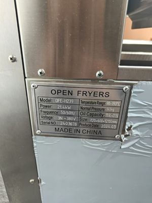 21.4KW 더블 탱크 11.6L + 21.5L 디지털 컴퓨터 패널 전기 칩 오픈 프라이어 머신