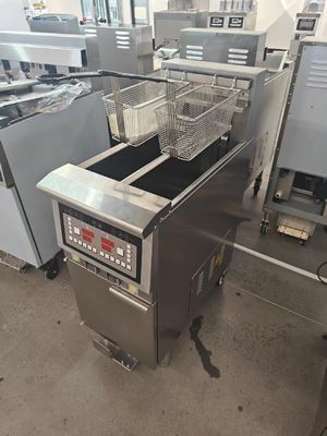 두 냄비 두 바구니 7.5L*2 소 용량 14kw 기름 절약 전기 오일 필터레이션과 함께 오픈 프라이어